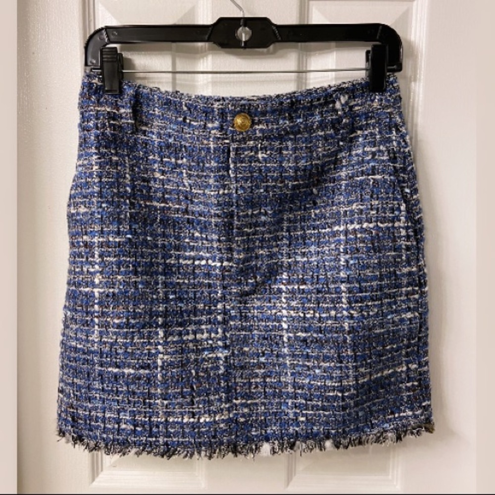 Tweed skirt